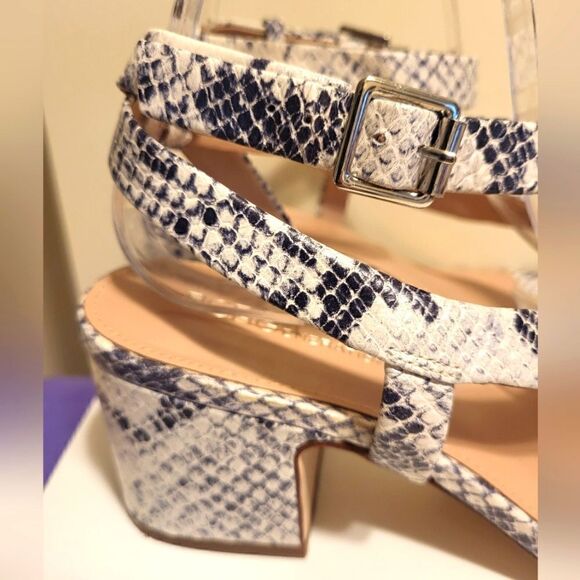 BCBG "Danni" Snakeskin Print Leather Toe Ring Chunky Heel Sandals Sz.8/38.5 $150 - Picture 5 of 9